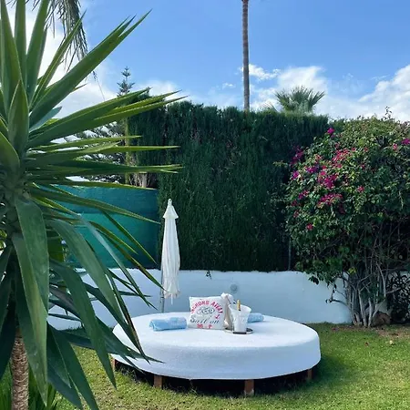 Blue Moon מארבלה